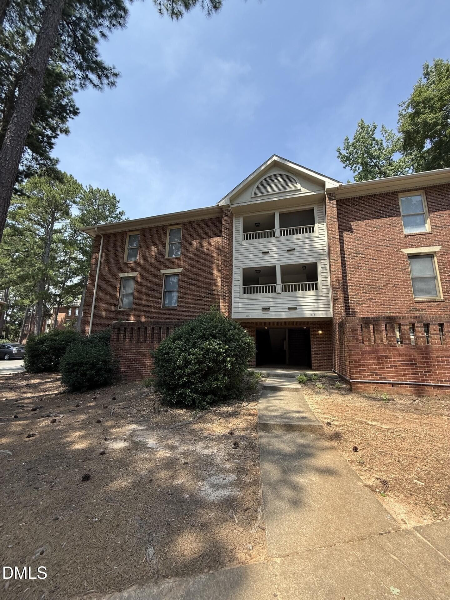 3530 Ivy Commons Drive 101, Raleigh, NC 27606