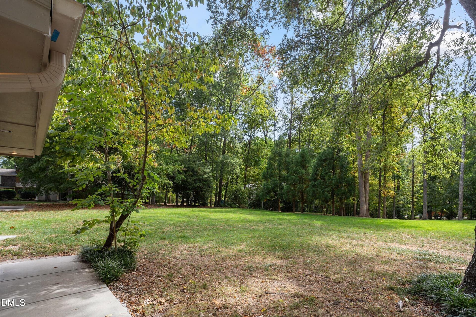 08-8208 Hillside Dr_10072026_08 - 8208 Hillside Drive, Raleigh, NC 27612