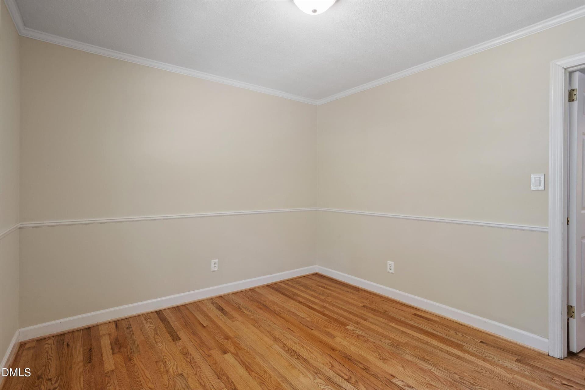 31-8208 Hillside Dr_10072026_31 - 8208 Hillside Drive, Raleigh, NC 27612