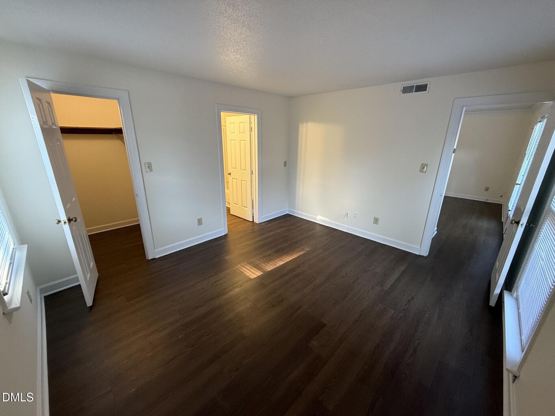 5979d93c-4b3c-4e50-bbd9-d816b3c618fe - 3605 Helix Court 101, Raleigh, NC 27606
