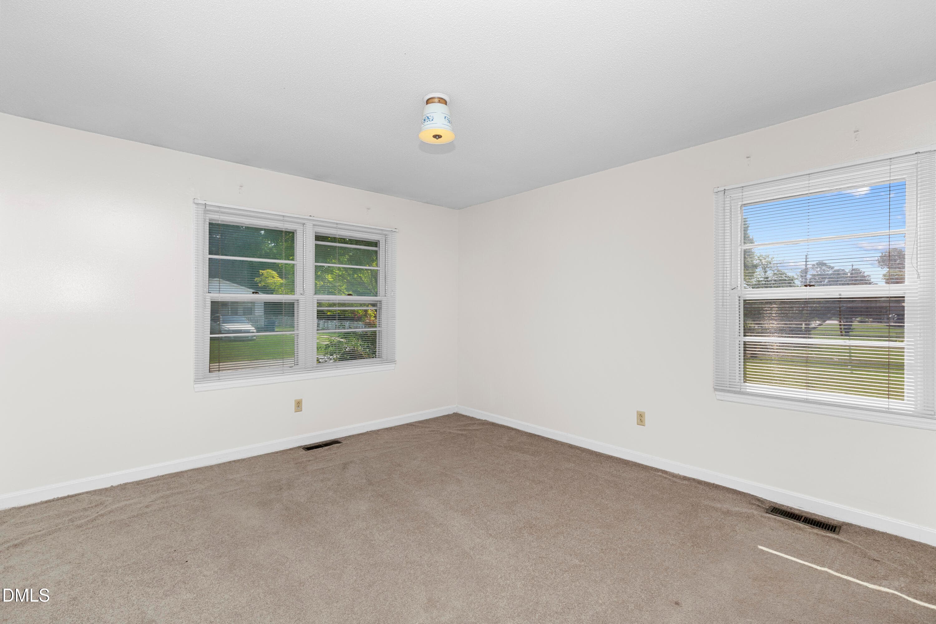 _MG_5292 - 700 E Harnett Street, Dunn, NC 28334, Dunn