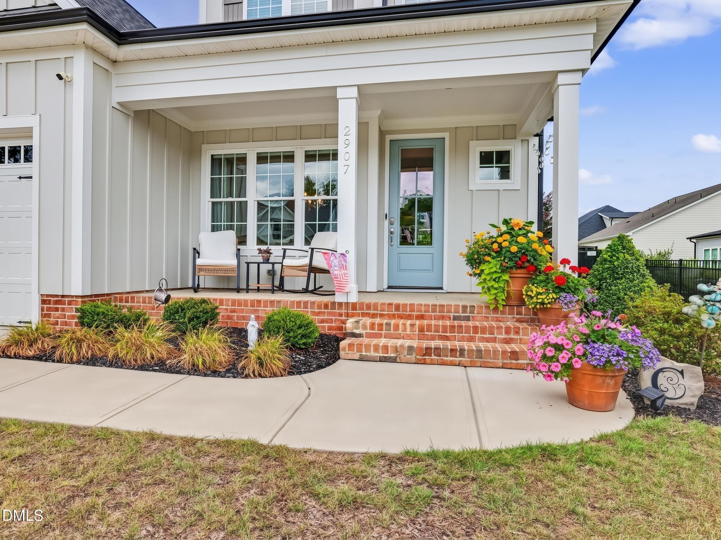 2907 Meadow Bluffs Way, Fuquay Varina, NC 27526