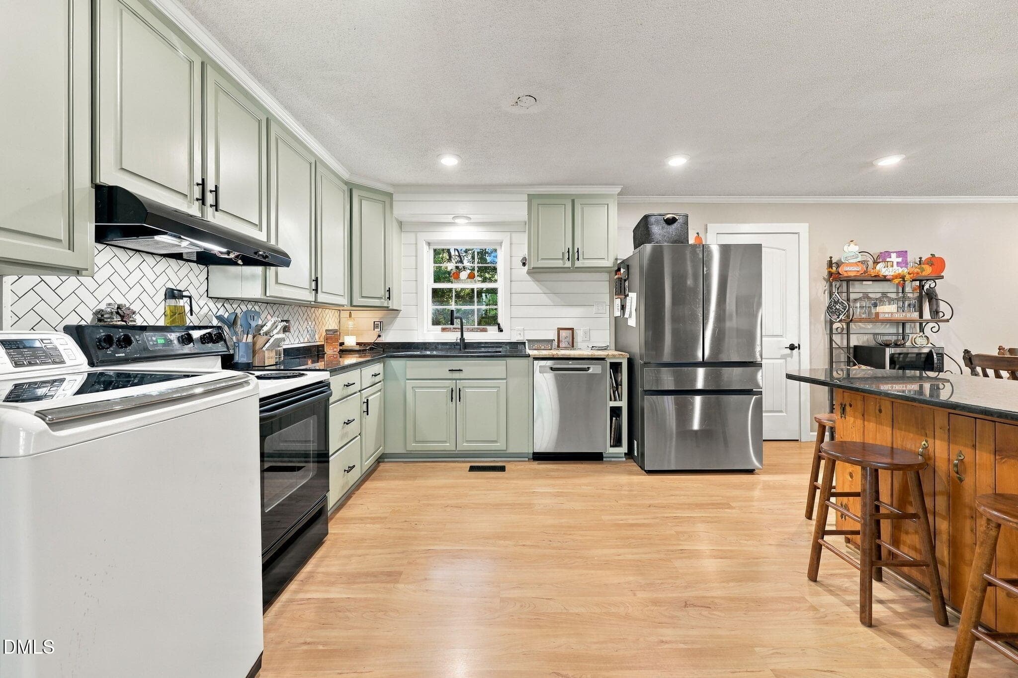 33-web-or-mls-IMG_0202 - 2064 Oak Hl Road, Oxford, NC 27565, Oxford