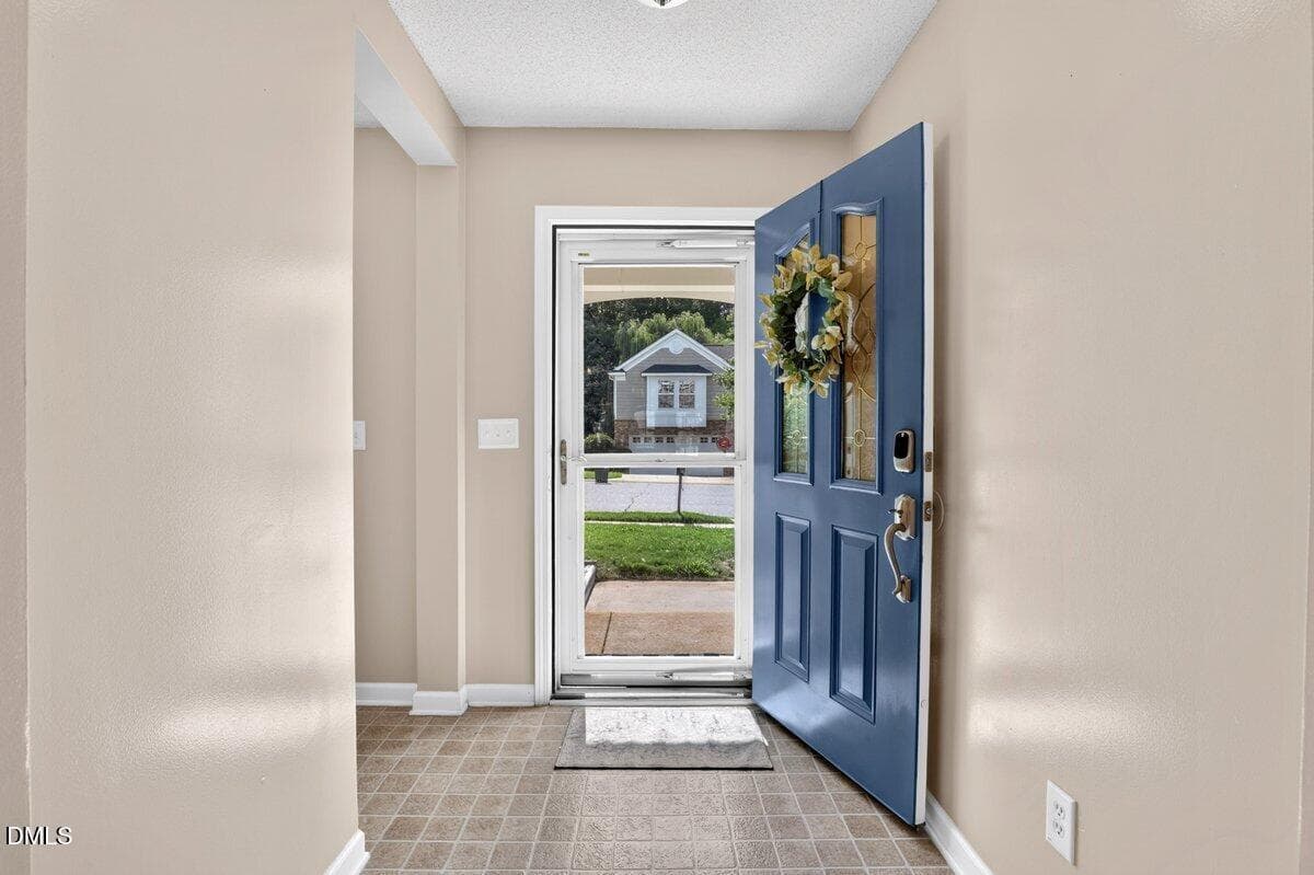 200 Georgetowne Dr-25 - 200 Georgetowne Drive, Clayton, NC 27520