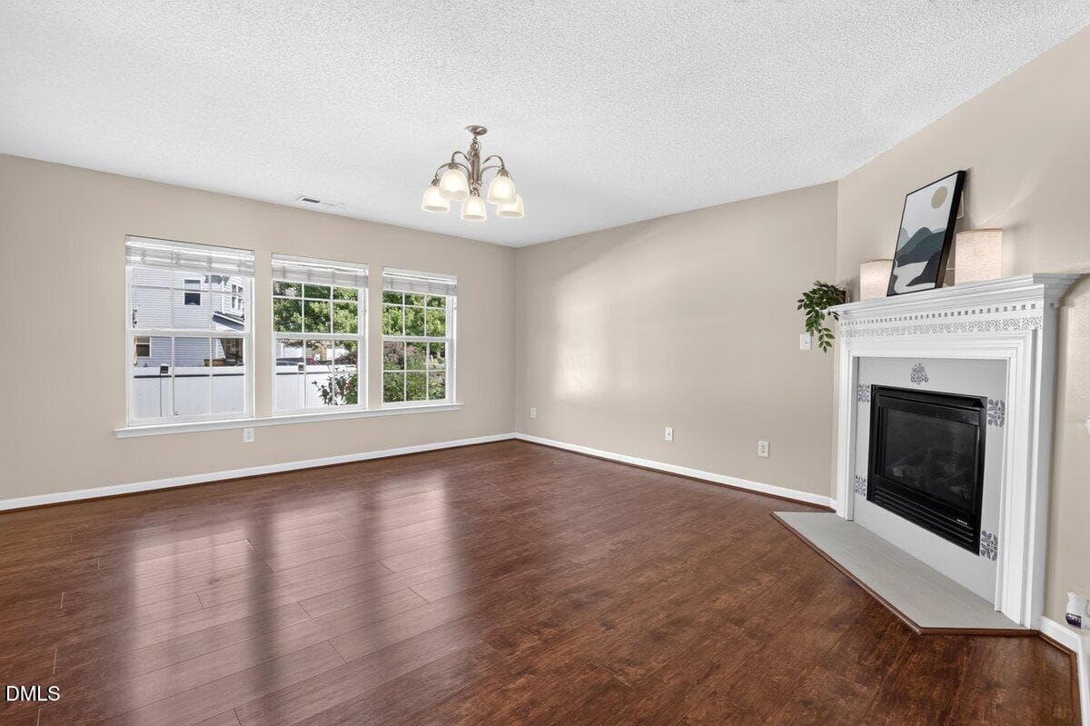 200 Georgetowne Dr-13 - 200 Georgetowne Drive, Clayton, NC 27520