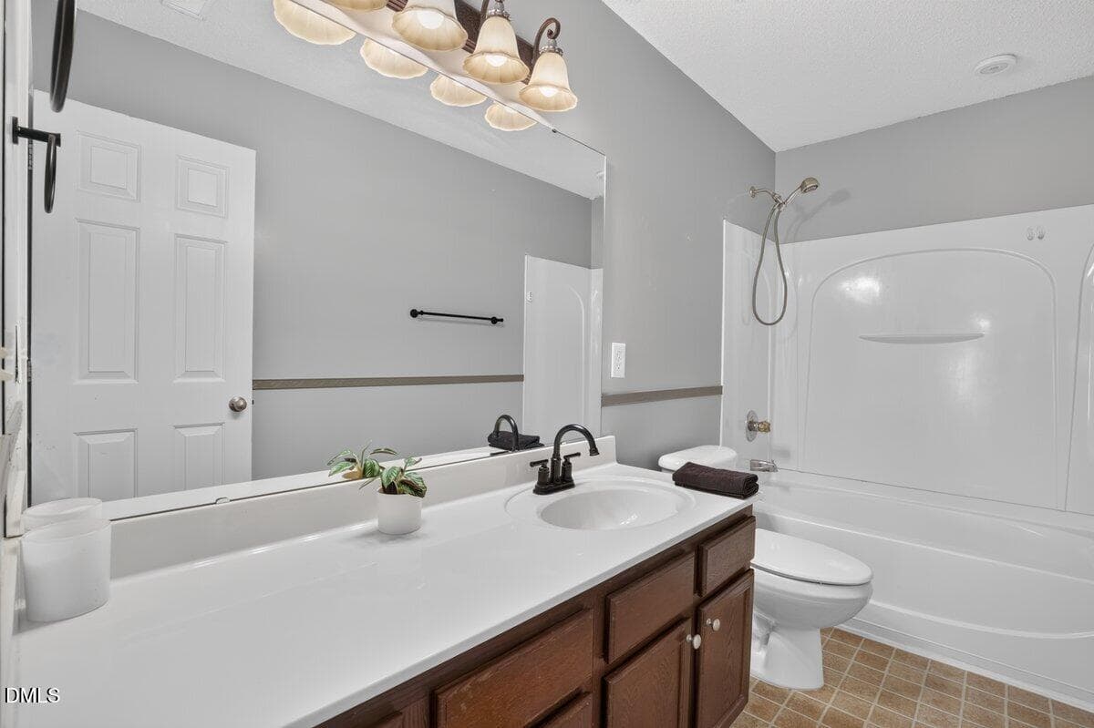 200 Georgetowne Dr-31 - 200 Georgetowne Drive, Clayton, NC 27520