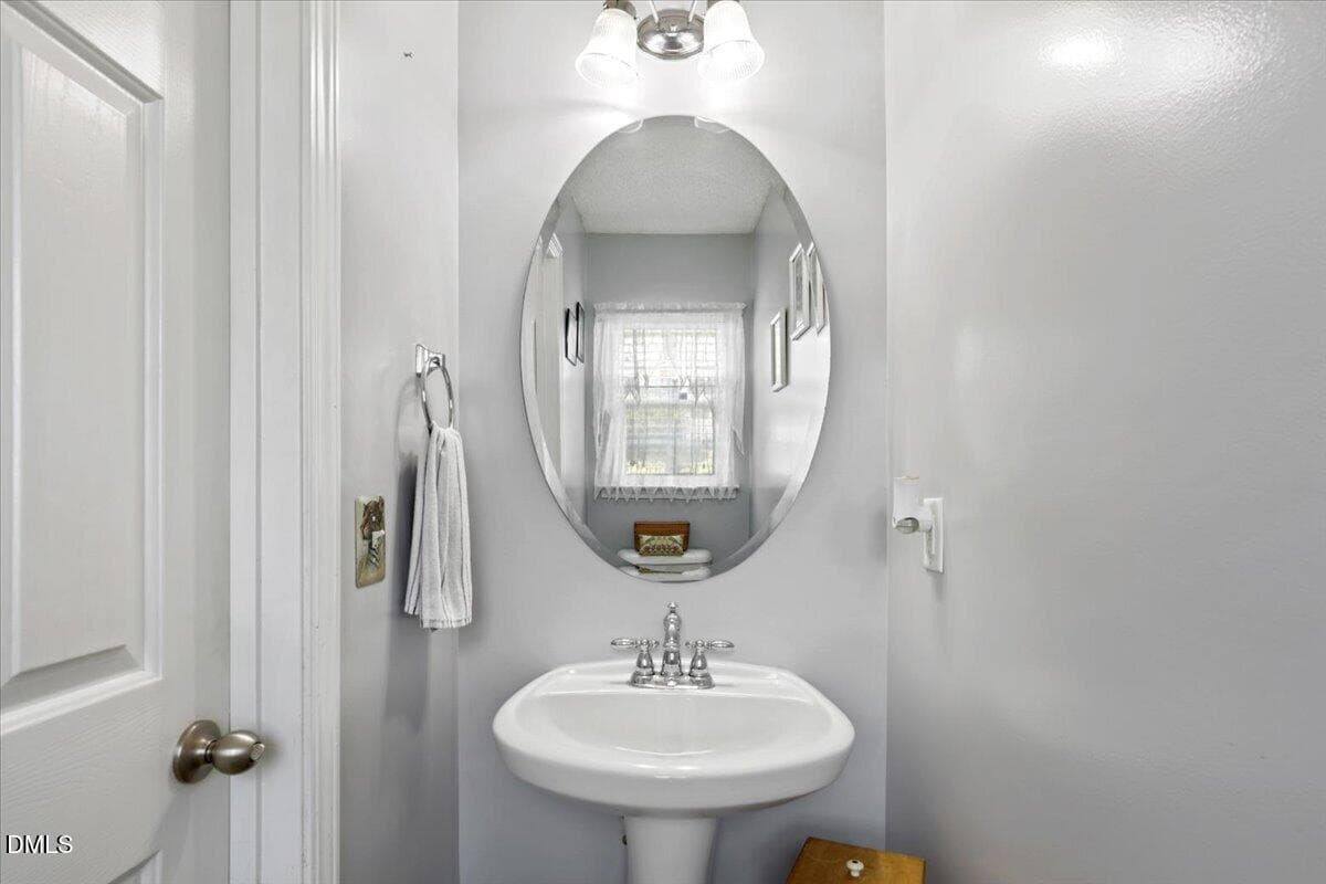 35-200 Georgetowne Dr-35 - 200 Georgetowne Drive, Clayton, NC 27520