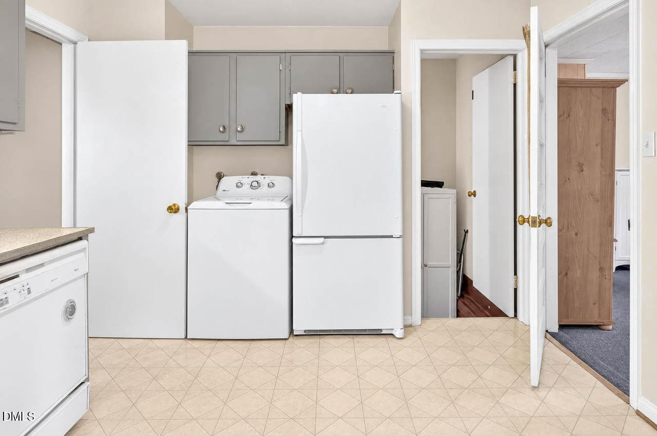 2126 Woodview Dr final-22 - 2126 Woodview Drive, Raleigh, NC 27604