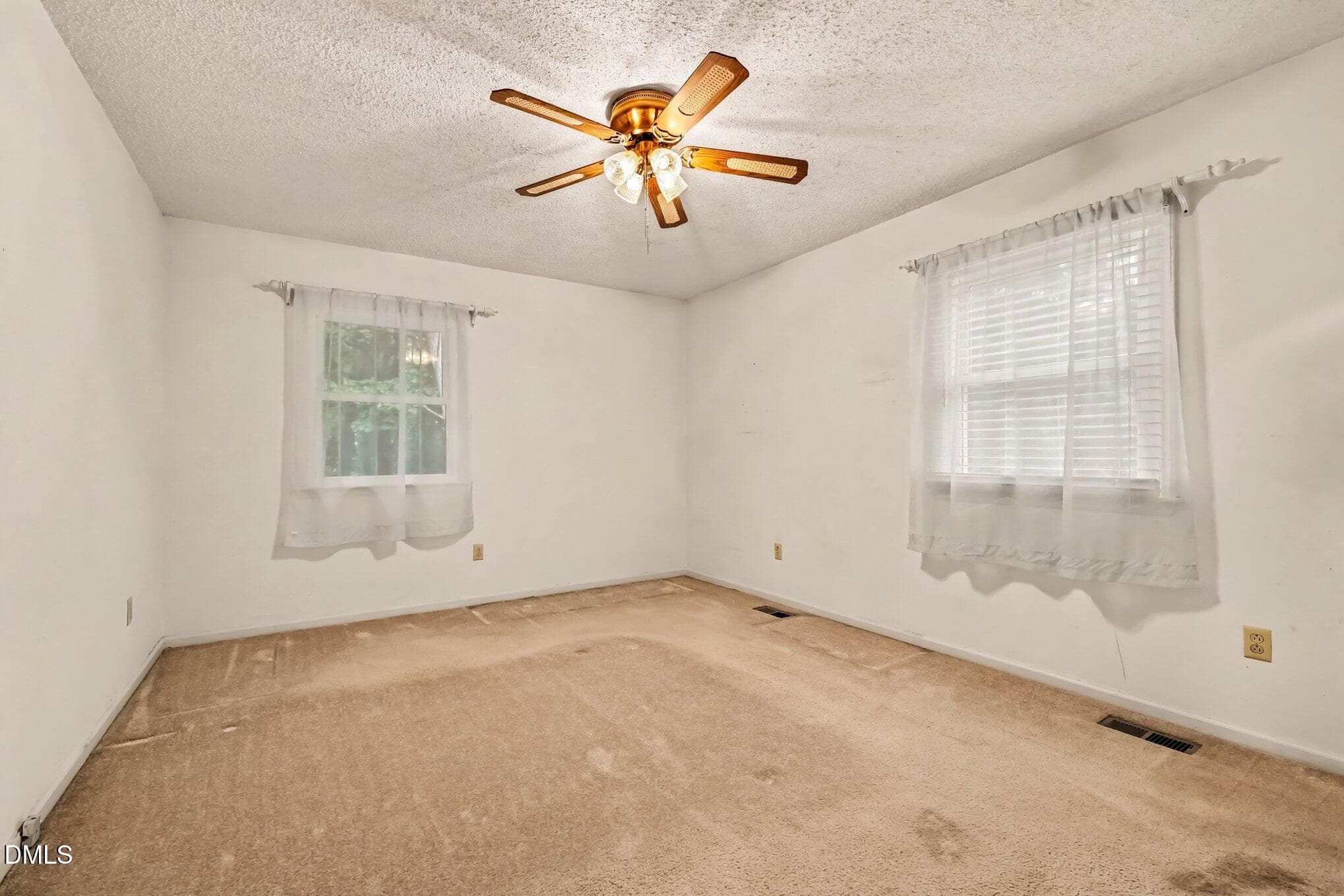 019_file_8029 - 1001 Parkwood Drive, Siler City, NC 27344, Siler City