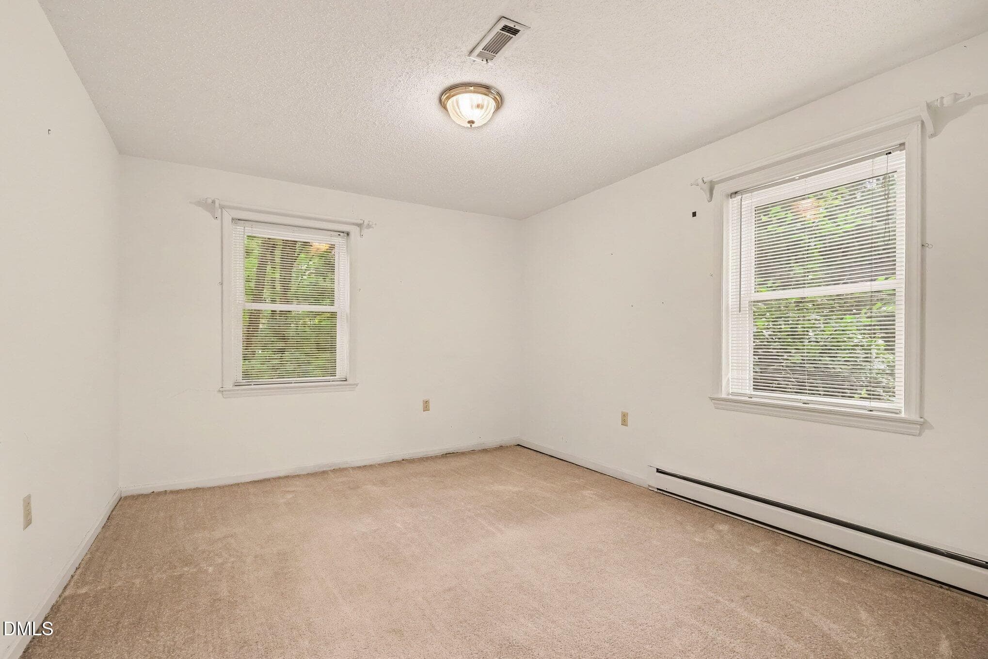 022_file_4169 - 1001 Parkwood Drive, Siler City, NC 27344, Siler City