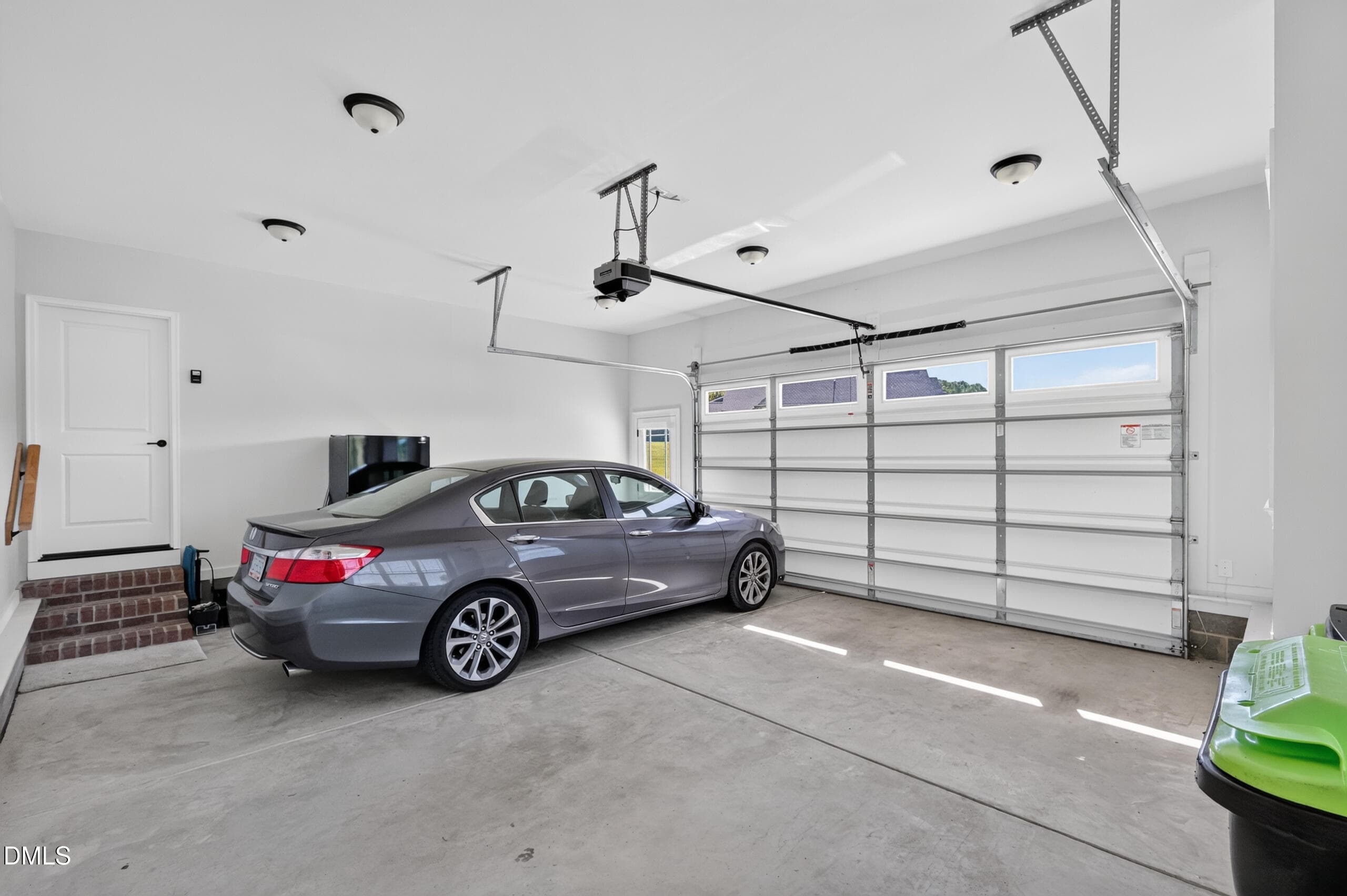 Garage - 60 Water Willow Lane, Zebulon, NC 27597, Zebulon