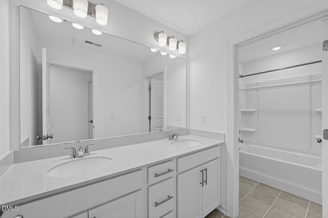 hj-nc-raleigh-radford-glen-andrews-lot-4 - 685 Sun Meadow Drive, Wake Forest, NC 27587