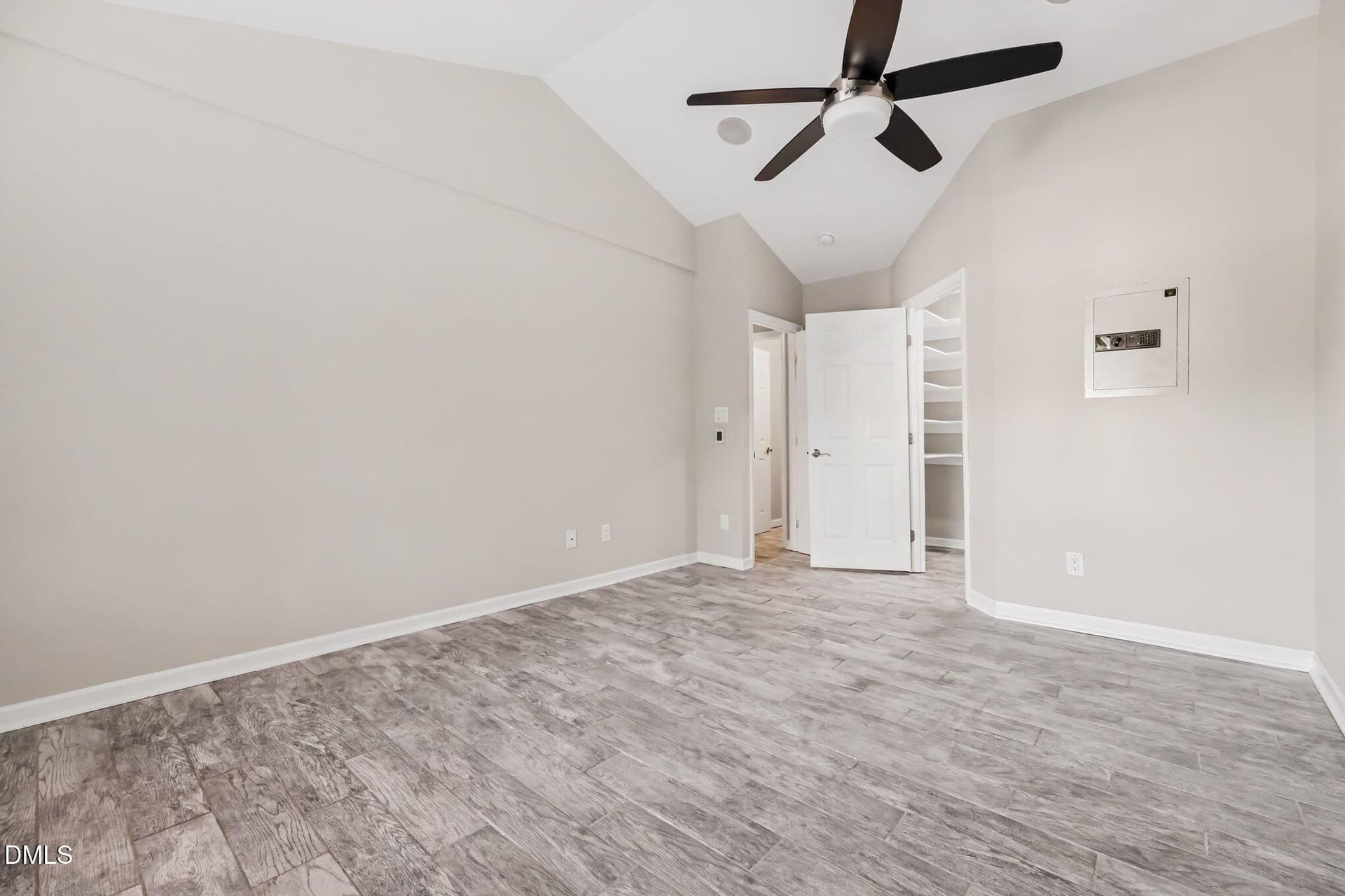 016_file_8911 - 2128 Bellaire Avenue, Raleigh, NC 27608