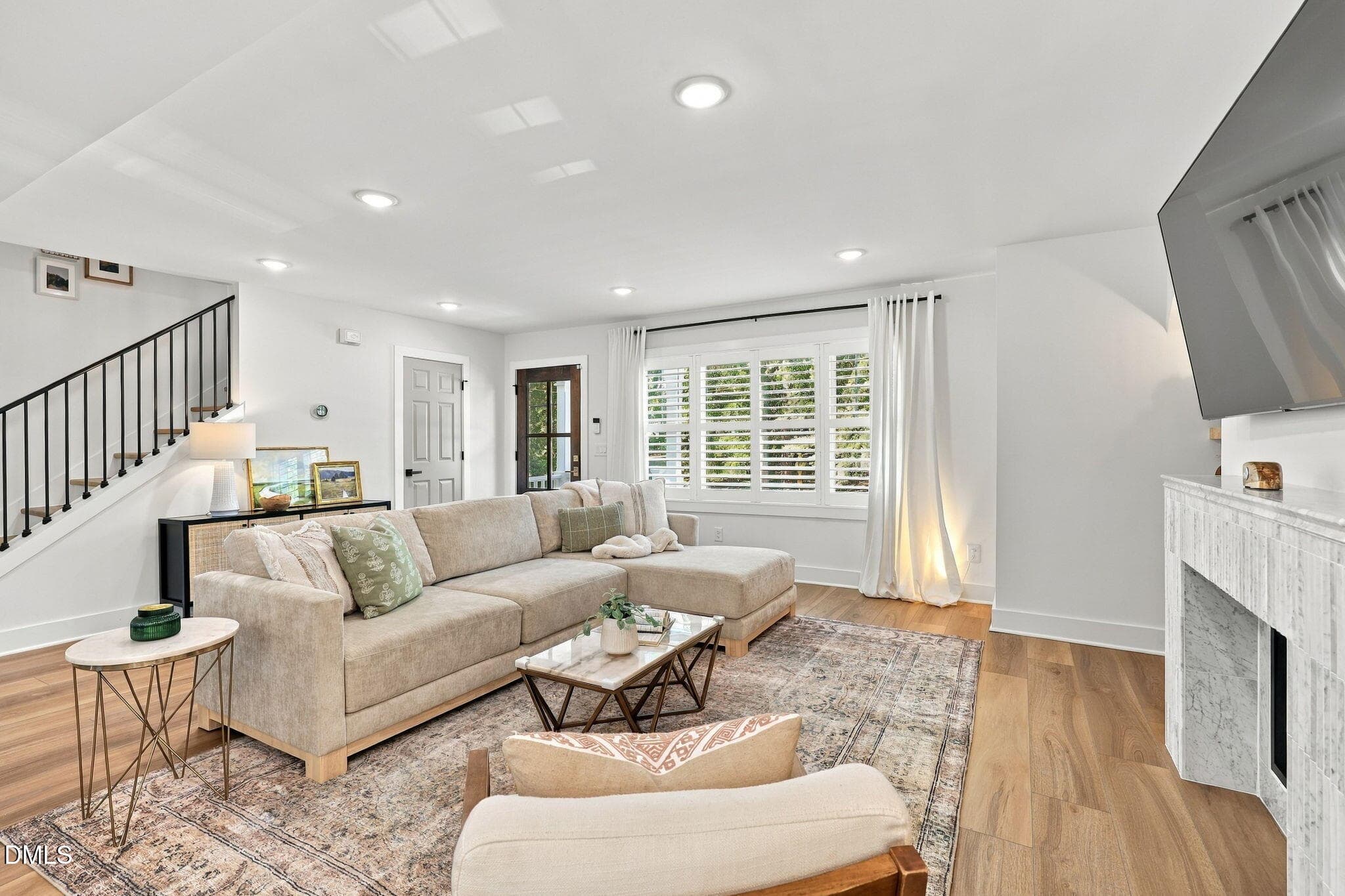 23-web-or-mls-IMG_8232 - 2801 Ashland Street, Raleigh, NC 27608