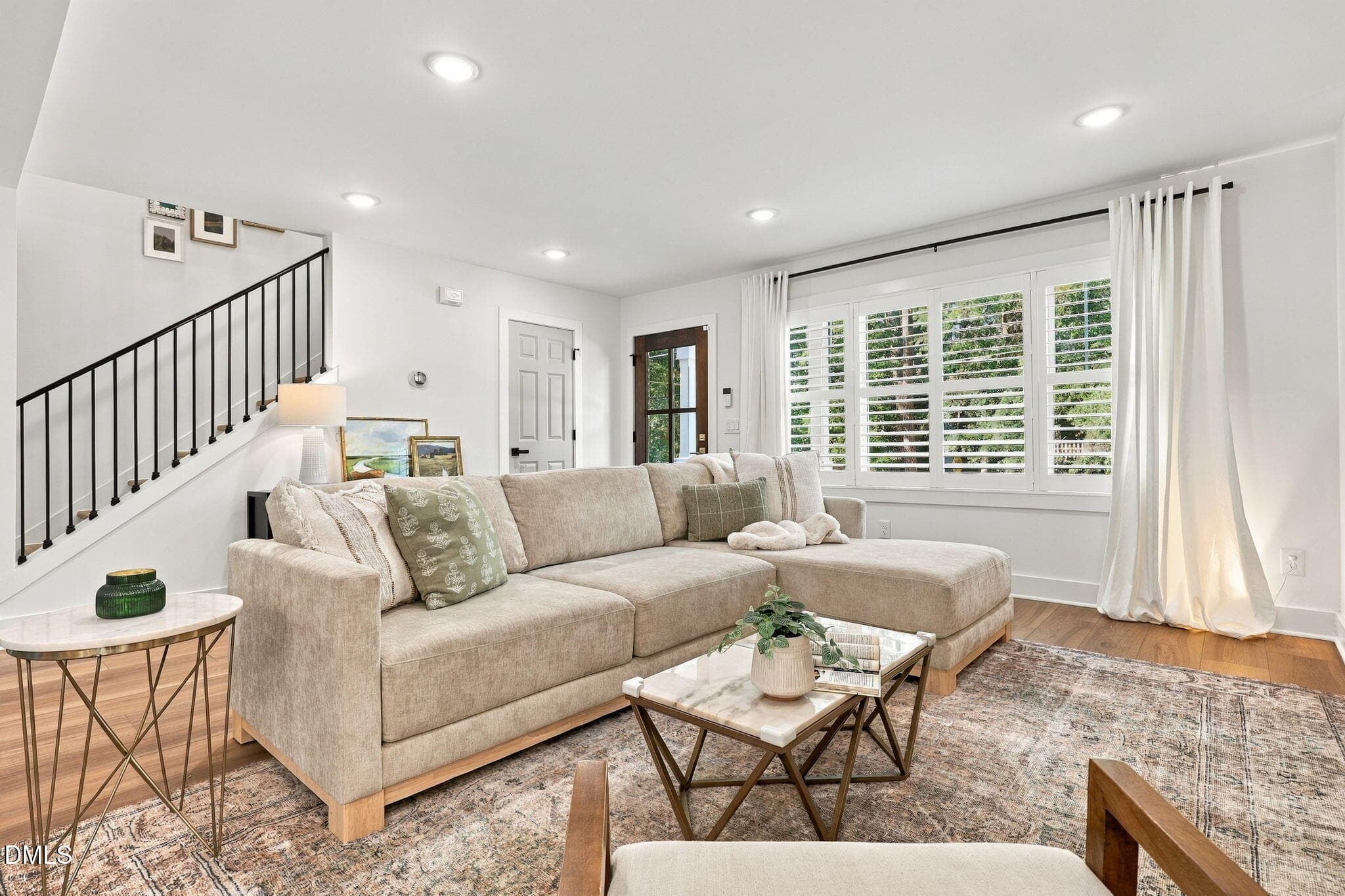 62-web-or-mls-IMG_8412 - 2801 Ashland Street, Raleigh, NC 27608