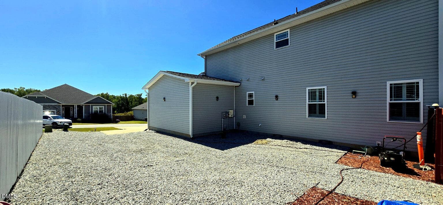 27. SIDE GRAVEL CAR PAD - 78 Bushel Basket Drive, Benson, NC 27504