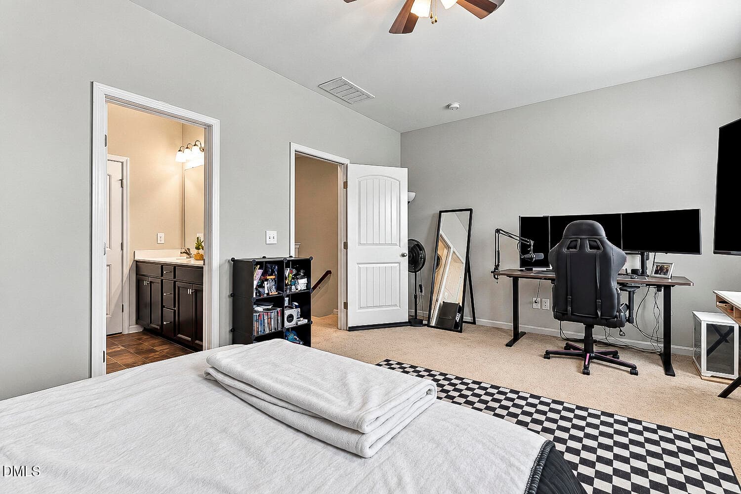 038 - 5304 Beckom Street, Raleigh, NC 27616