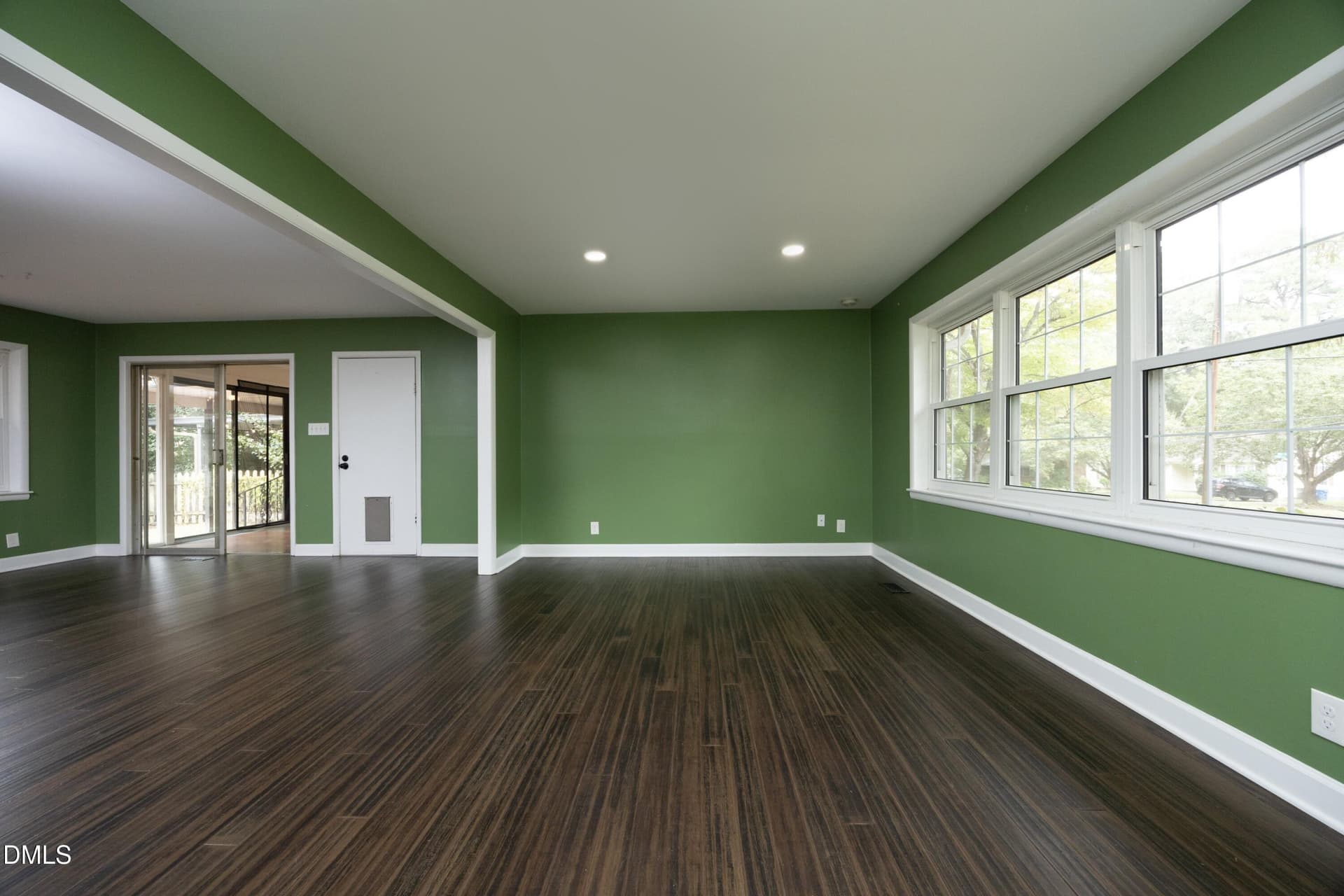 12LivingDining - 3104 Dixon Road, Durham, NC 27707