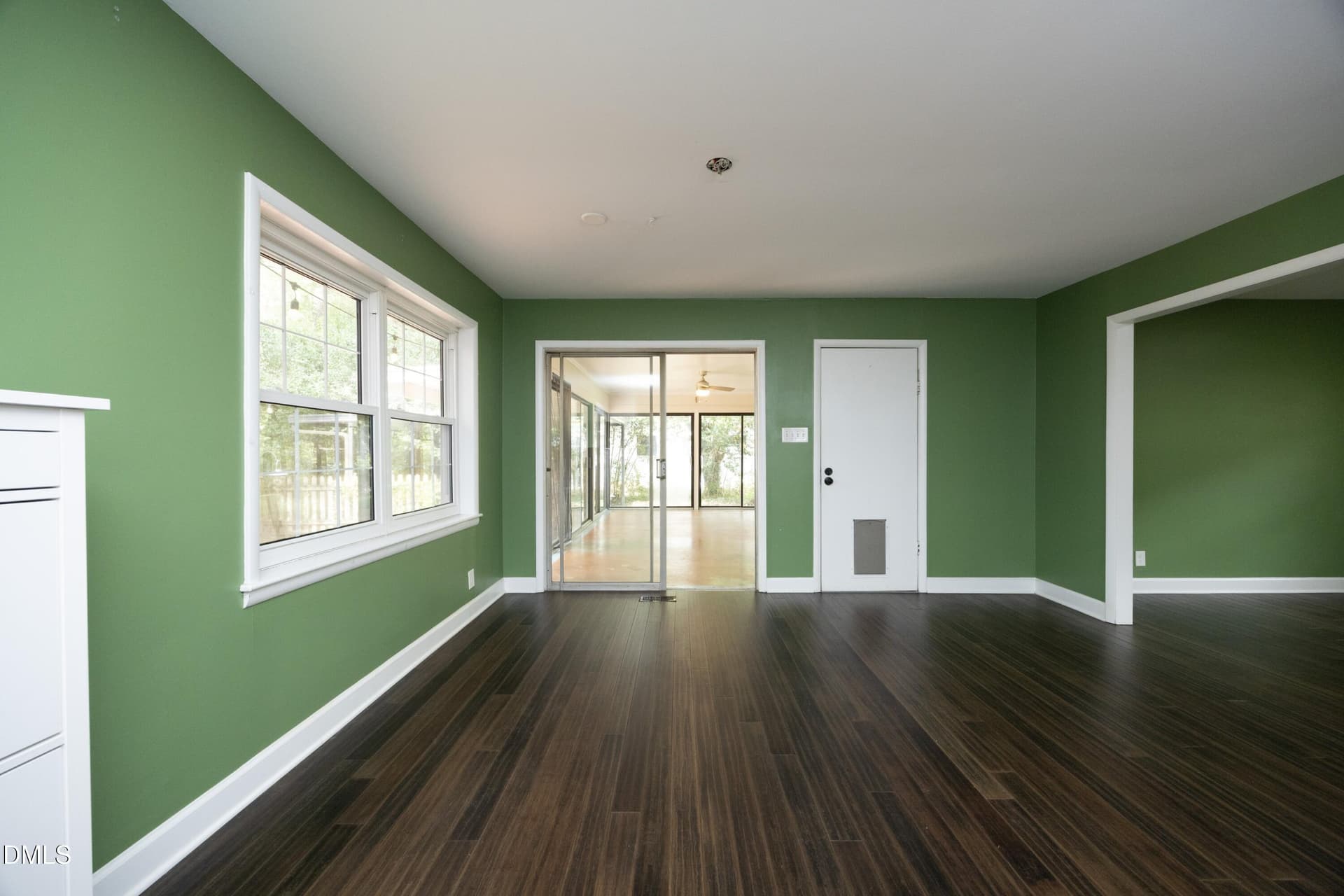 13Dining - 3104 Dixon Road, Durham, NC 27707
