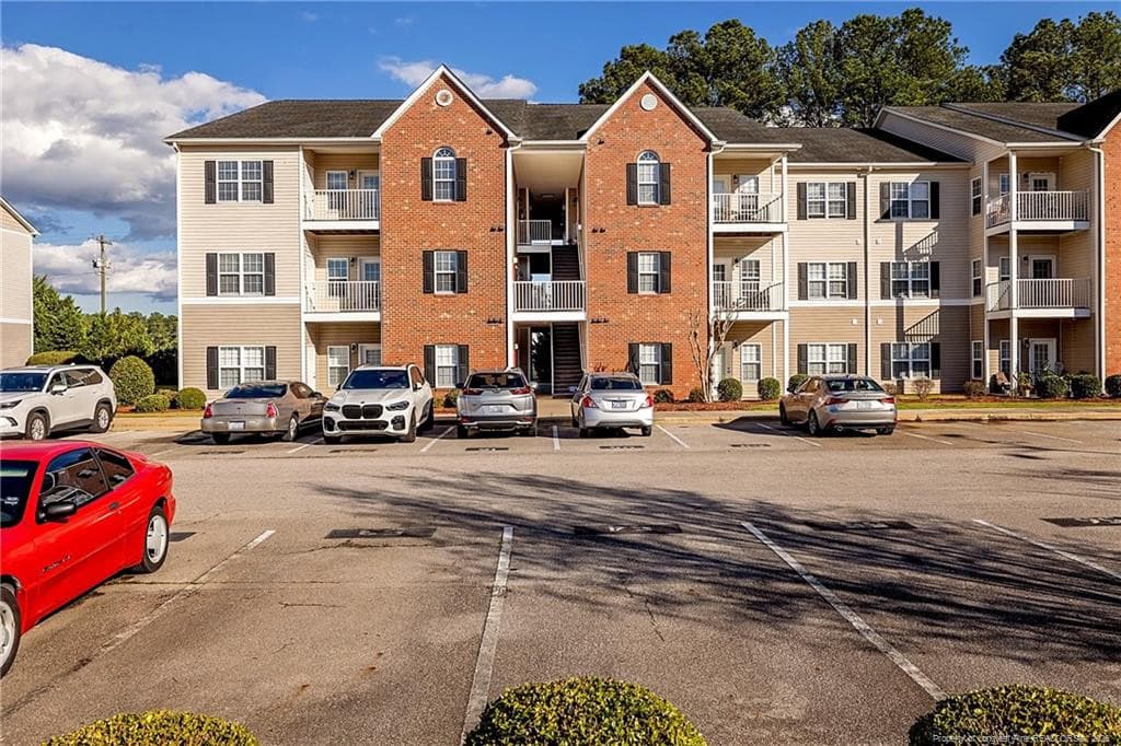 625 Marshtree Lane 304, Fayetteville, NC 28314