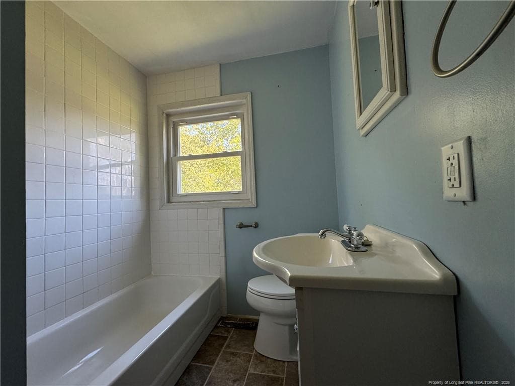 Photo 20 - 405 N Dickson Street, Raeford, NC 28376