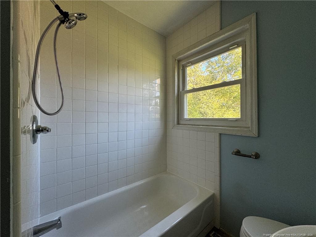 Photo 21 - 405 N Dickson Street, Raeford, NC 28376