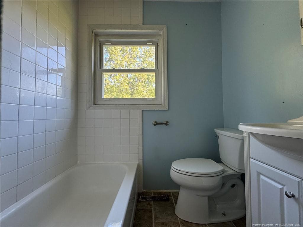 Photo 22 - 405 N Dickson Street, Raeford, NC 28376