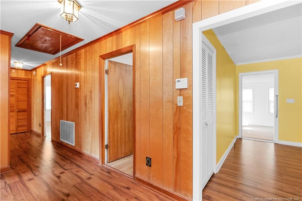 Photo 16 - 700 E Harnett Street, Dunn, NC 28334, Dunn