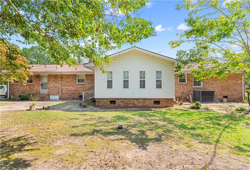 Photo 21 - 700 E Harnett Street, Dunn, NC 28334, Dunn