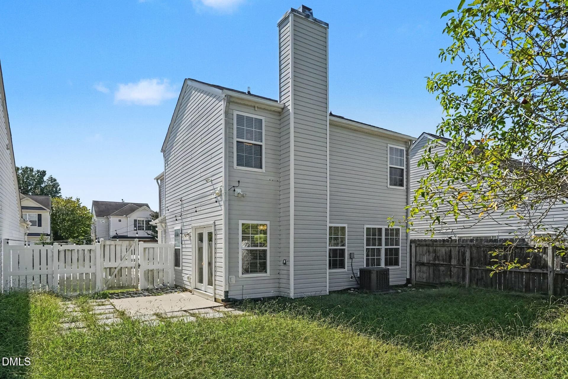 030_file_2353 - 5408 Roan Mountain Place, Raleigh, NC 27613
