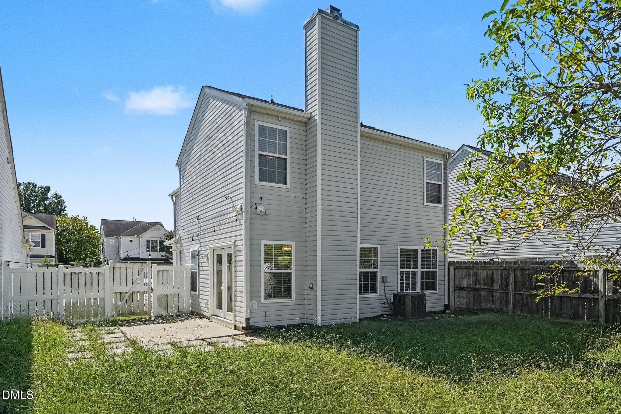 030_file_2353 - 5408 Roan Mountain Place, Raleigh, NC 27613