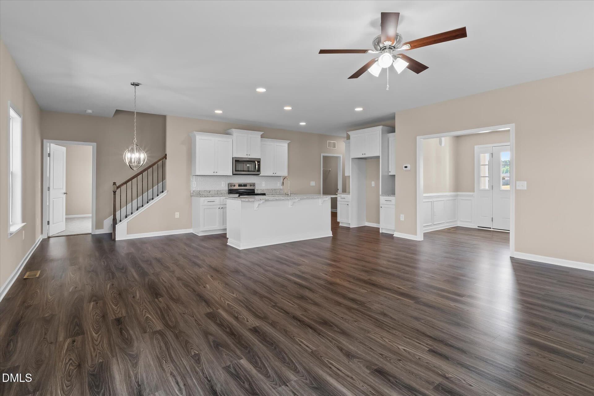 09-6803 McPherson Clay Road Great Room 4 - 6803 Mcpherson Clay Road, Liberty, NC 27298