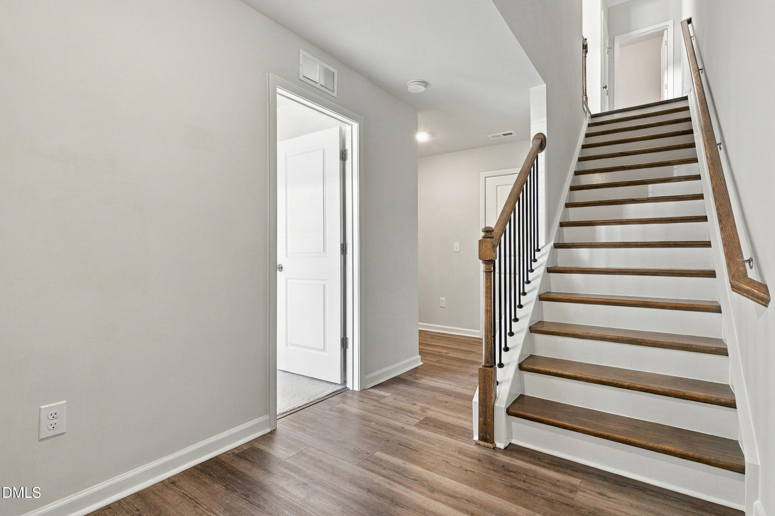 7_1706 burgundy park dr -8 - 1706 Burgundy Pk Drive, Apex, NC 27502