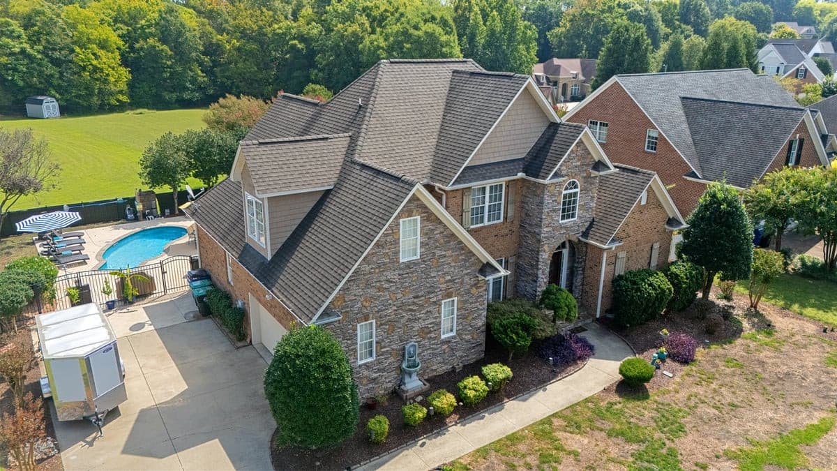 DJI_20260918122817_0073_D.jpg - 3221 Brookstone Drive, Burlington, NC 27215