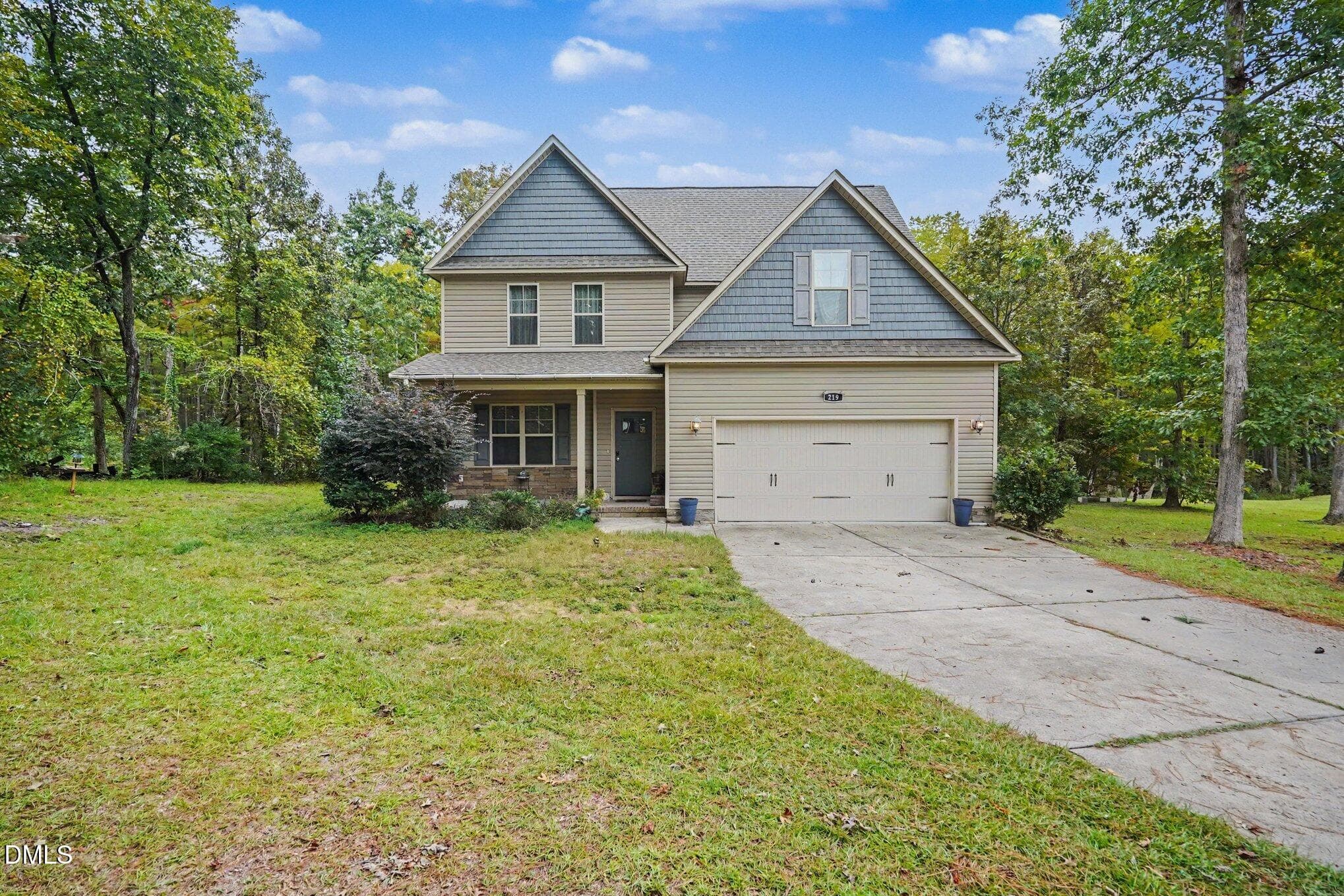 219 Diamond Point Trail, Fayetteville, NC 28311