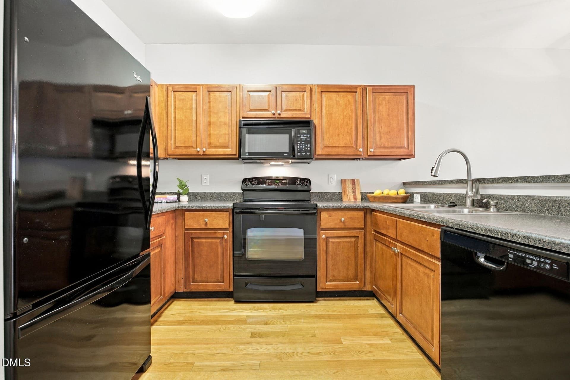 8-web-or-mls-IMG_7631_Edit - 2610 Oldgate Drive 202, Raleigh, NC 27604