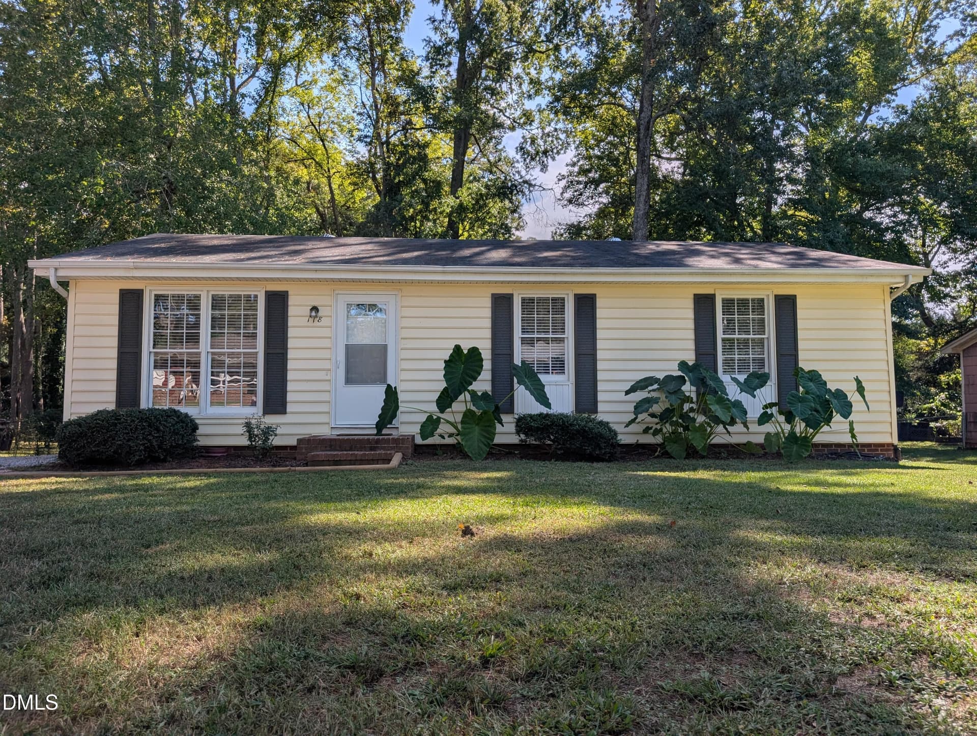 118 E Mciver Street, Zebulon, NC 27597