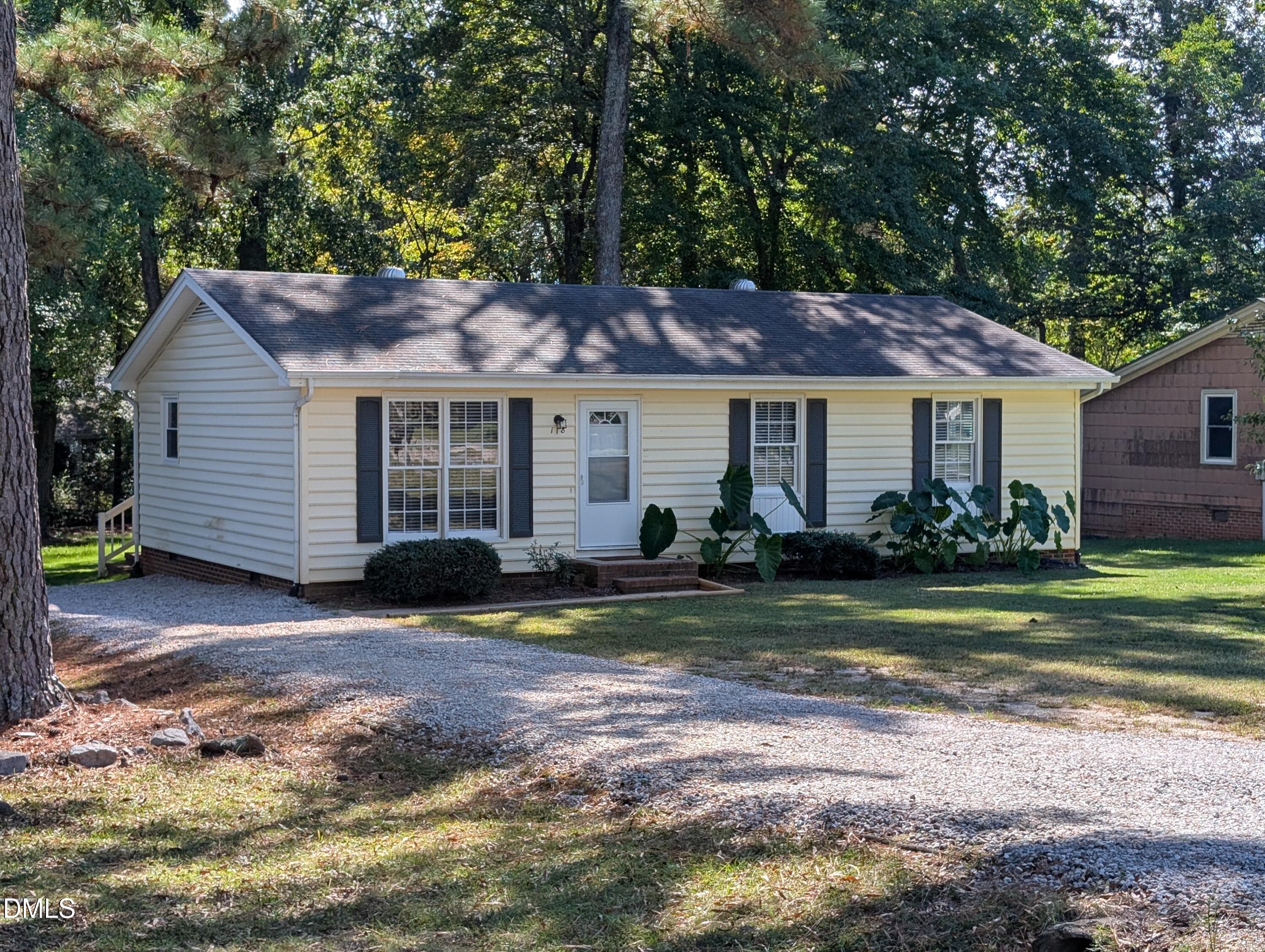 Front Left of Structure - 118 E Mciver Street, Zebulon, NC 27597