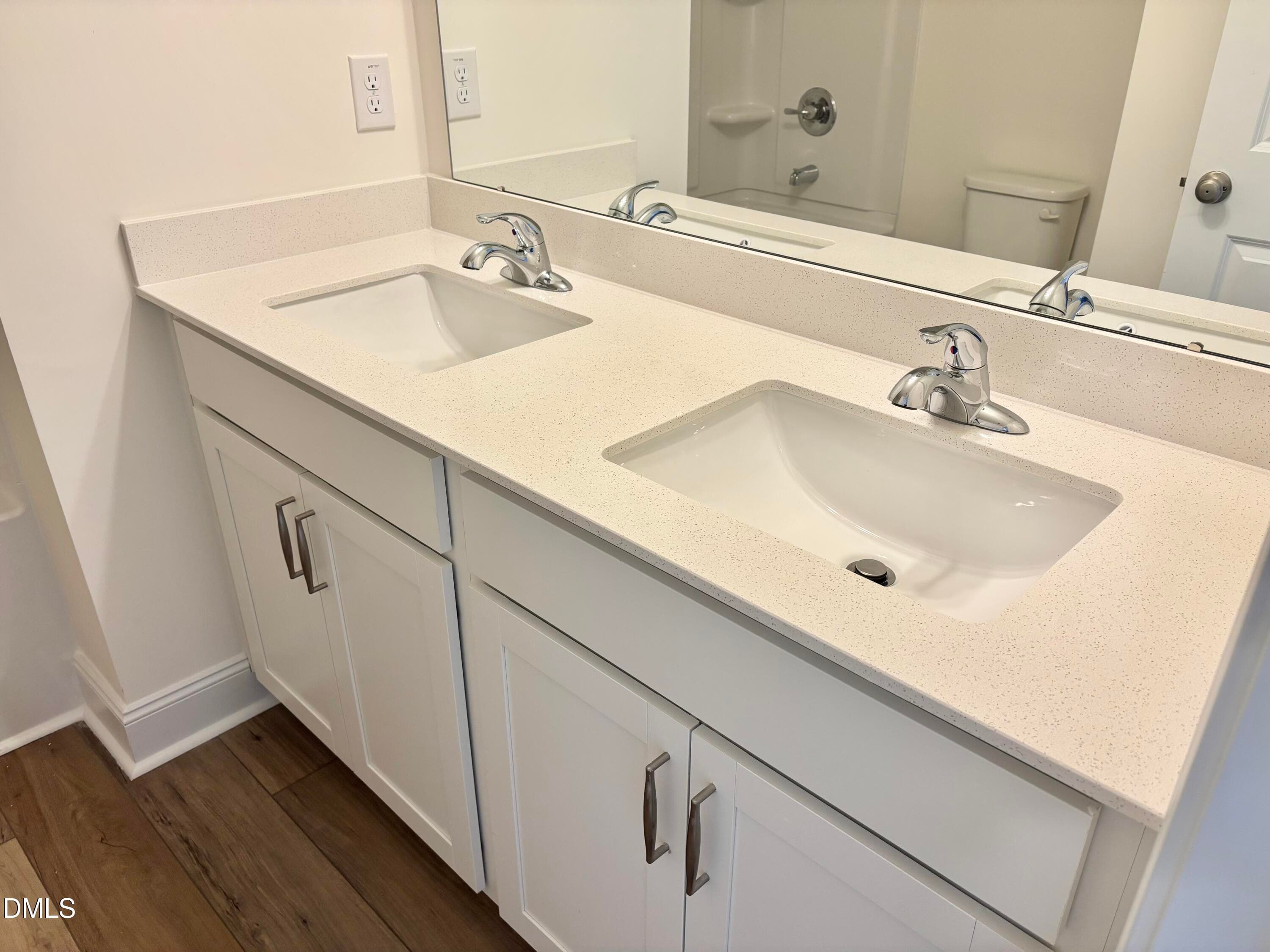 EVT Double Vanity Hall Bath - 212 Carnaby Lane 137, Franklinton, NC 27525, Franklinton
