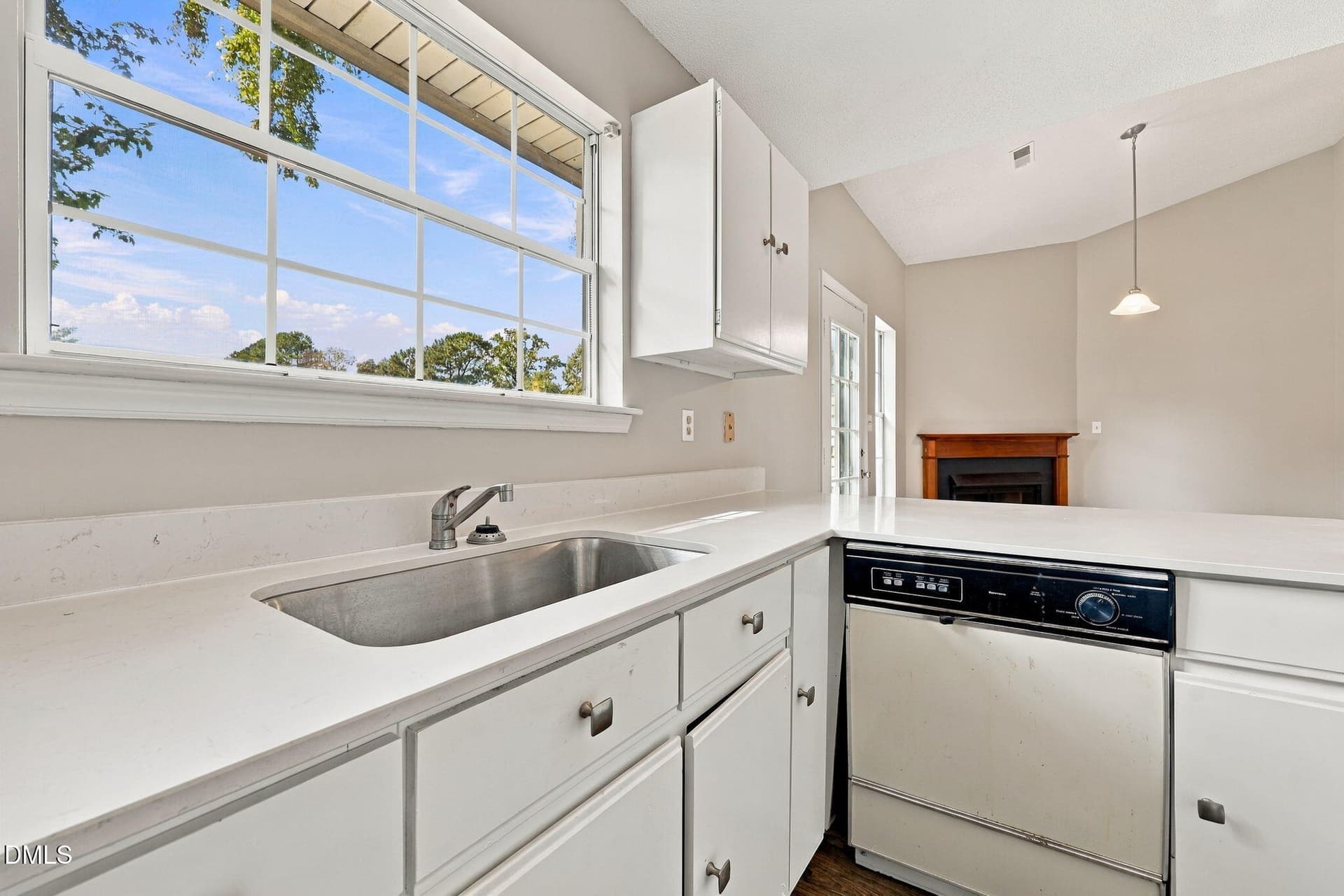 26-web-or-mls-IMG_0367 - 9 Melody Circle, Durham, NC 27707