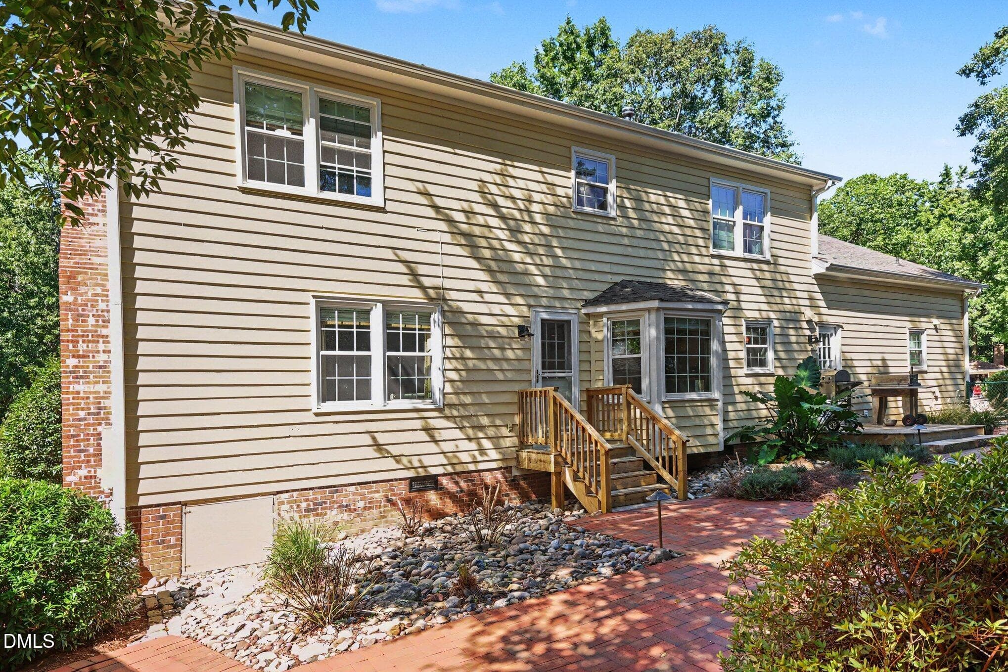 040_file_3828 - 5921 Valley Estates Drive, Raleigh, NC 27612