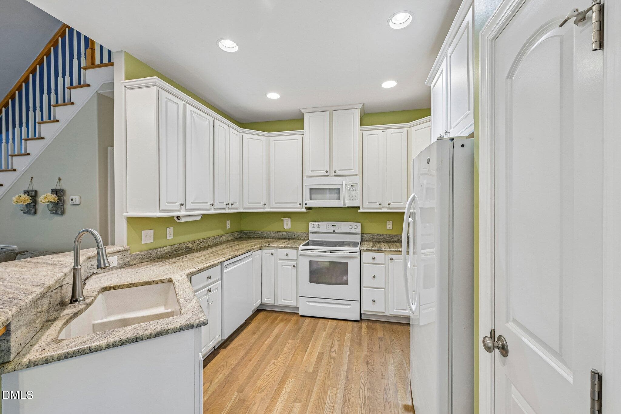 15-web-or-mls-Sinai Cir-S0810-015 - 738 Sinai Circle, Hillsborough, NC 27278, Hillsborough
