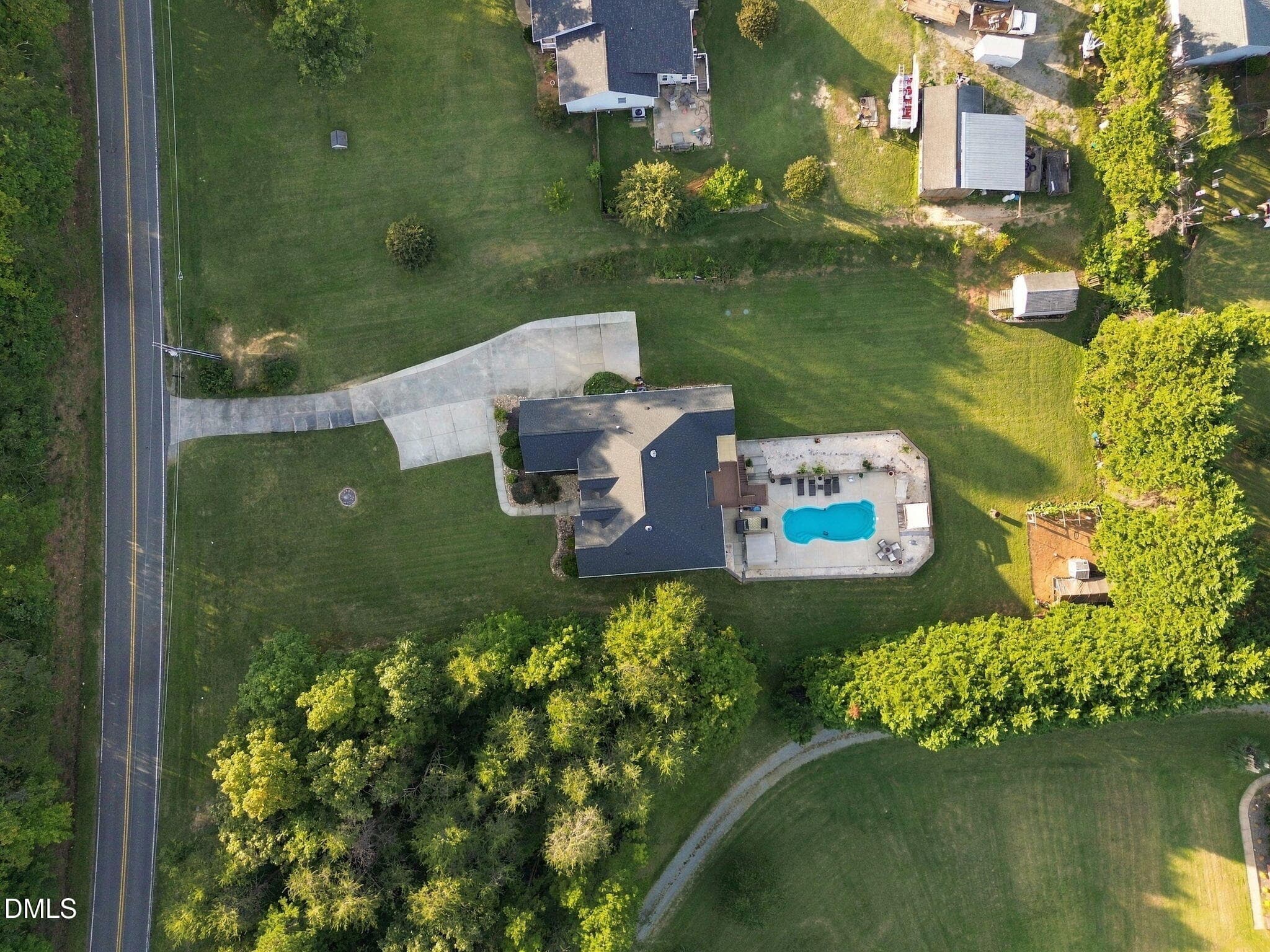 13-web-or-mls-DJI_0092 - 2929 Durham Street, Burlington, NC 27217