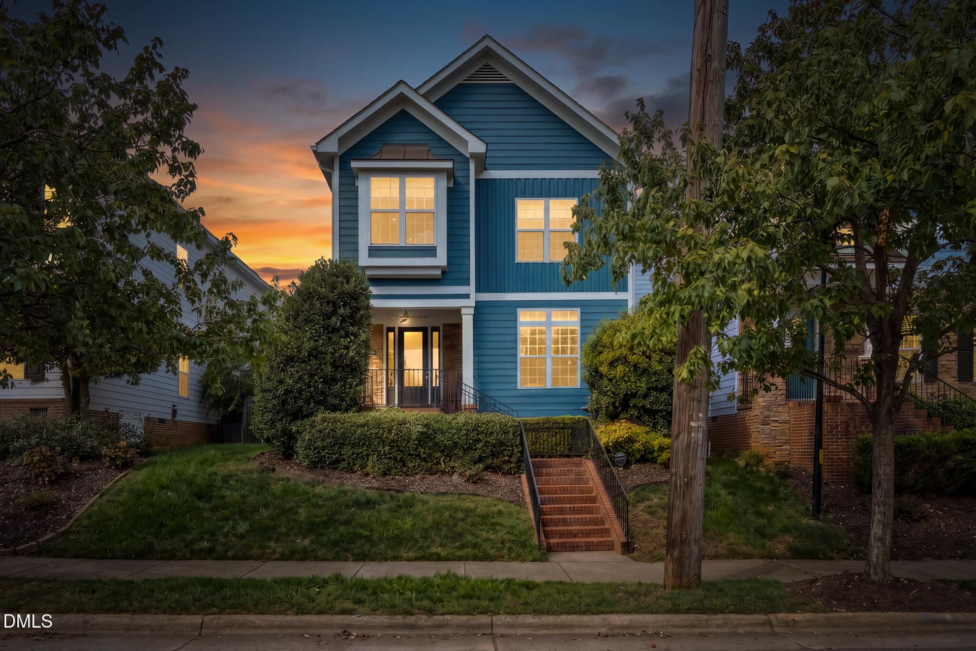 DSC_5930-VirtualTwilight - 1141 N Blount Street, Raleigh, NC 27604