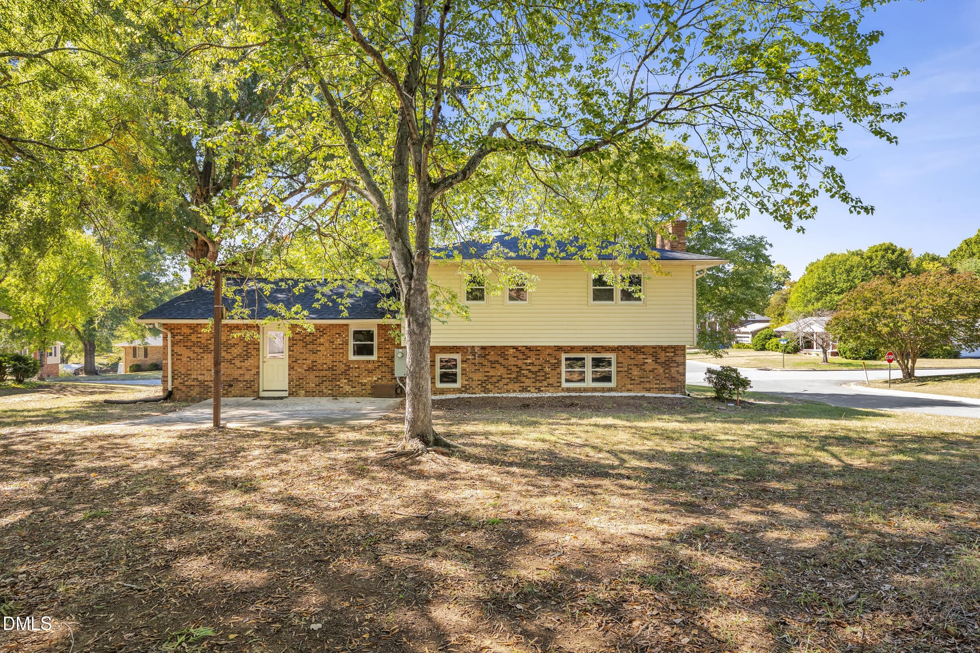 41_1602 broadway drive-1041 - 1602 Broadway Drive, Graham, NC 27253