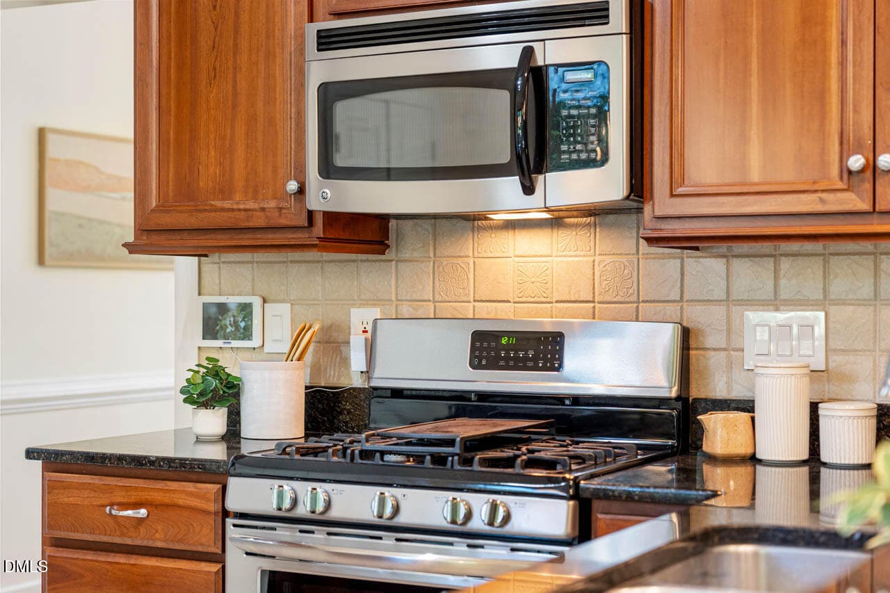 202CobbleRidgeDr-042 - 202 Cobble Ridge Drive, Chapel Hill, NC 27516