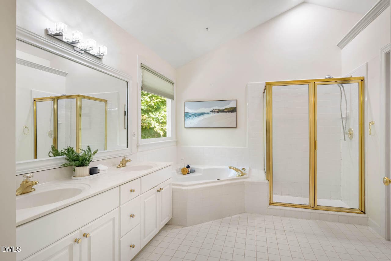 202CobbleRidgeDr-030 - 202 Cobble Ridge Drive, Chapel Hill, NC 27516