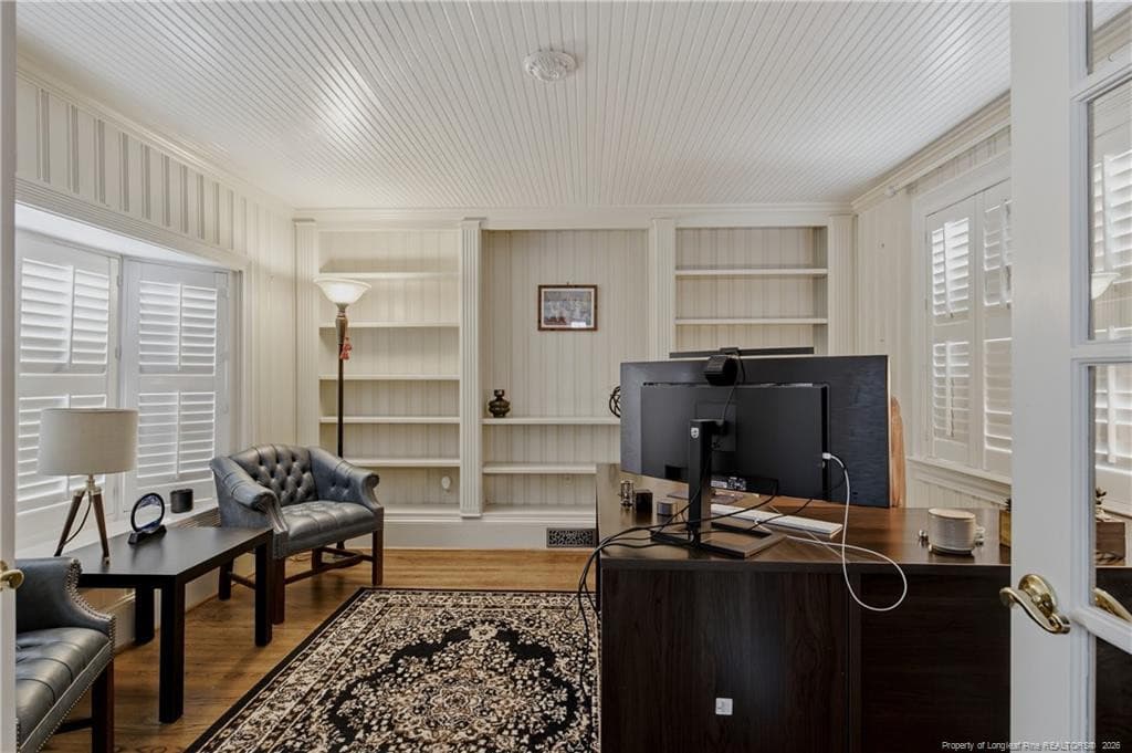 Photo 8 - 326 W Park Drive, Fayetteville, NC 28305, Fayetteville
