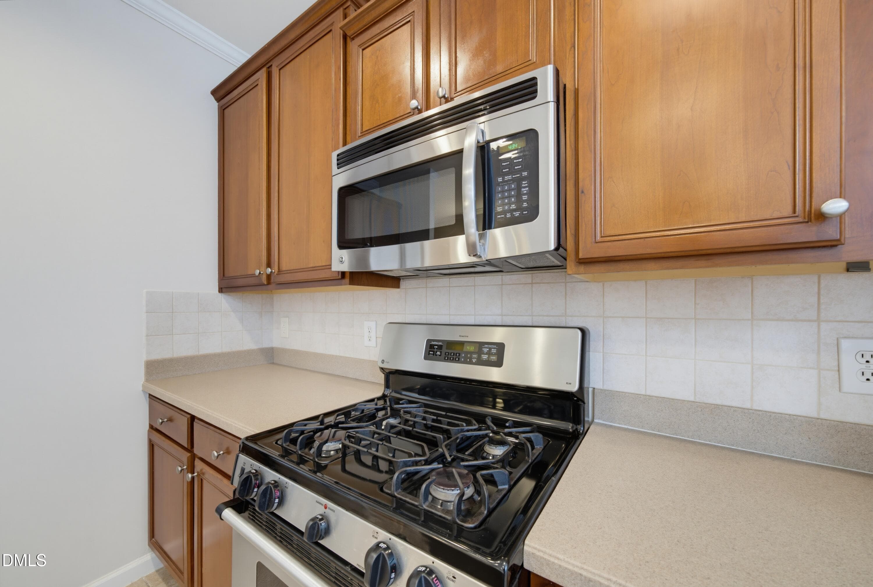 DSC01495 - 6829 Middleboro Drive, Raleigh, NC 27612