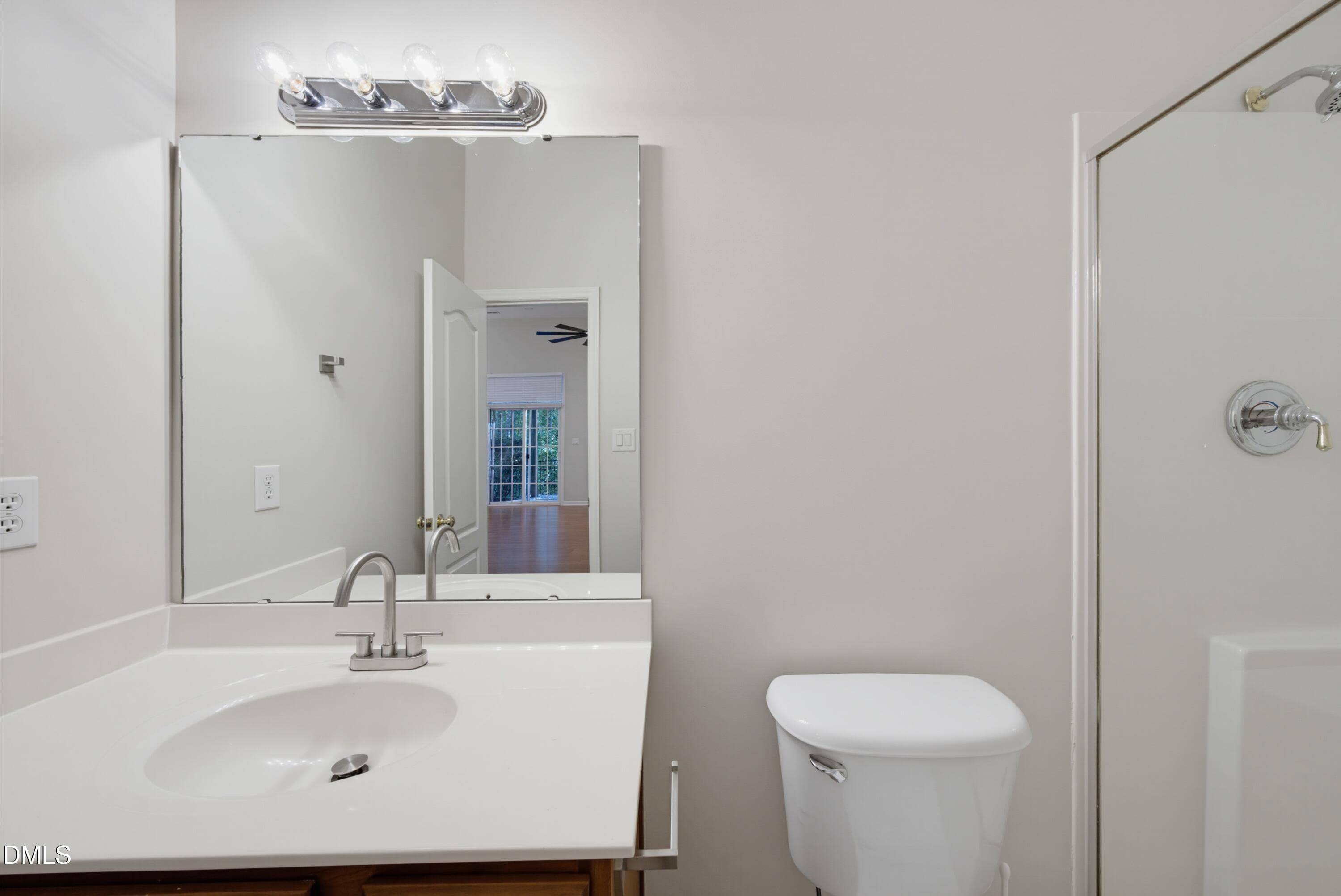 DSC01567 - 6829 Middleboro Drive, Raleigh, NC 27612